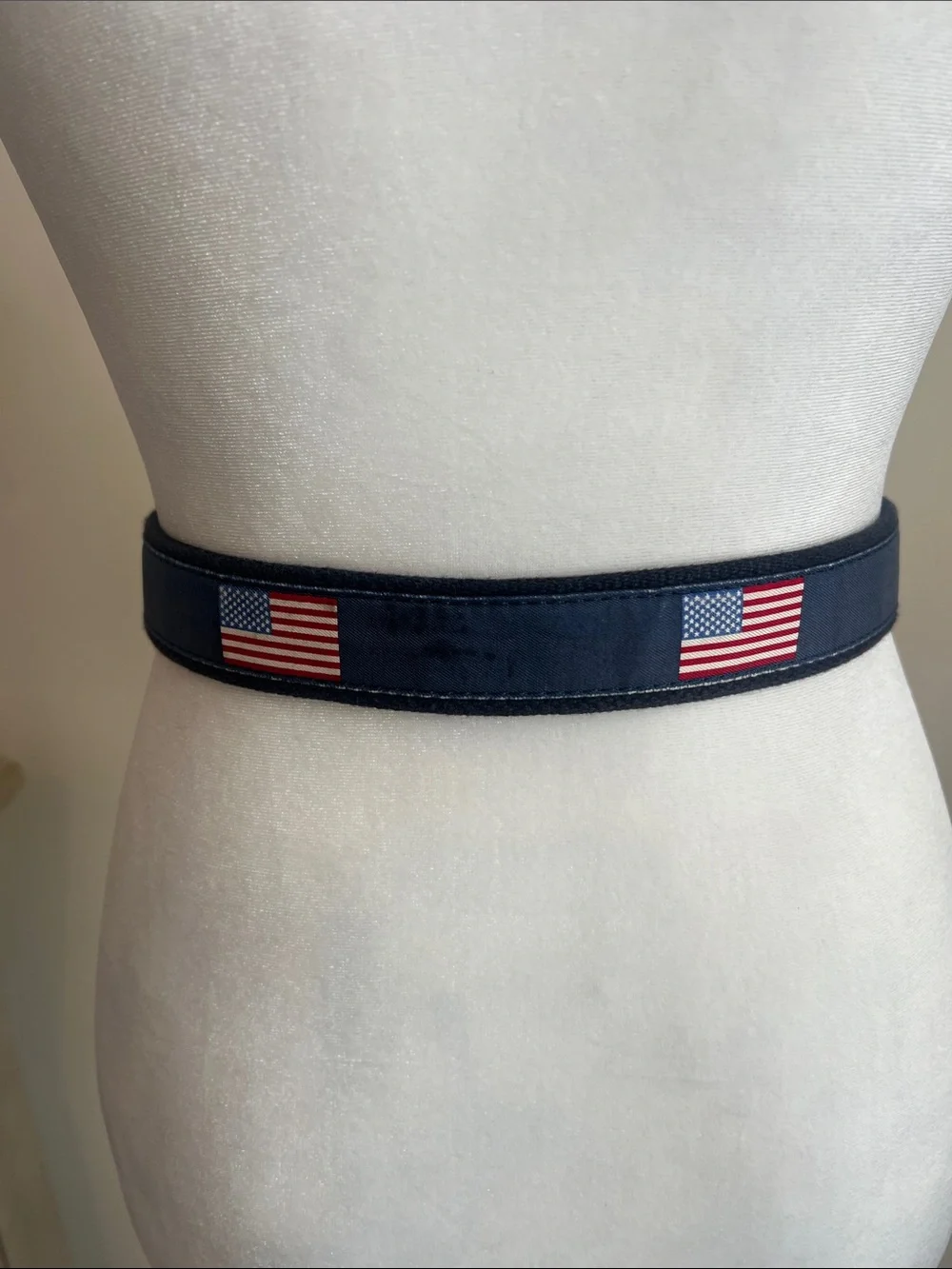 Boys Vineyard Vines Navy Fabric Belt with American Flag Motif size 26